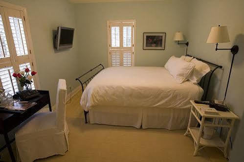 Old Towne Carmel Bed And Breakfast Exteriör bild